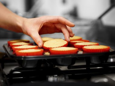 ways you're baking wrong cupcake domes