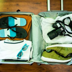 2_pack_vacation_mistakes_MarioGuti