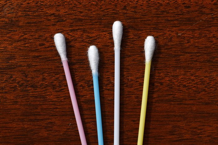 q tips 22 uses for q tips cotton swab uses