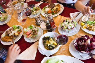 07_Digestion_Surprising_health_benefits_Red_Wine_vinegar