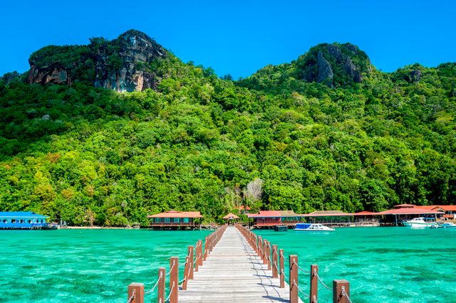 the world's most outrageously expensive vacations