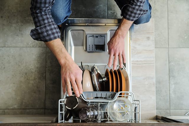 Dish-washer