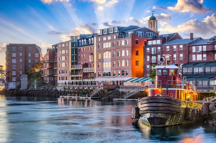 Portsmouth, New Hampshire, USA town cityscape.