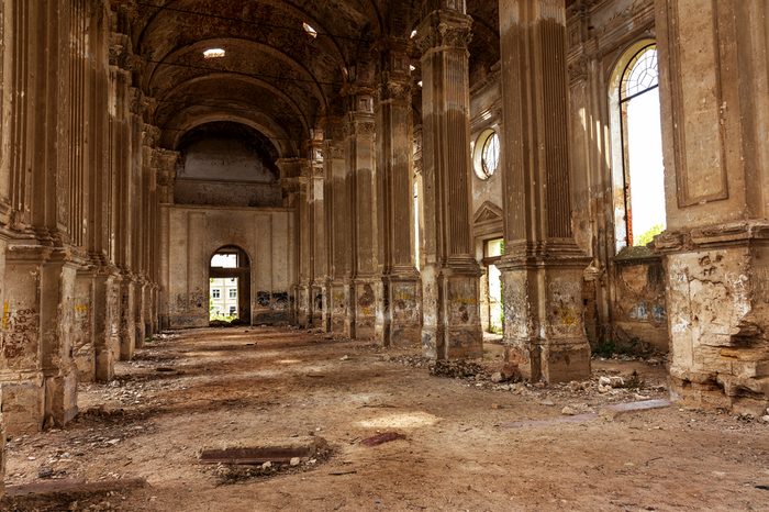 ukraine_abandoned churches