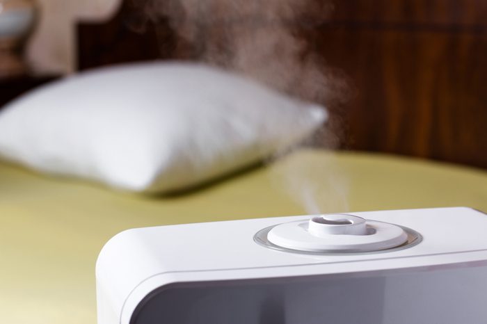 Ultrasonic humidifier in the house. Humidification. Vapor
