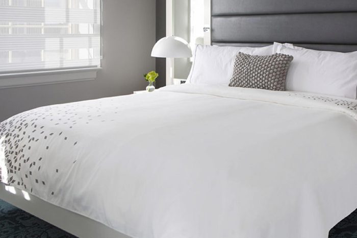 renaissance bed