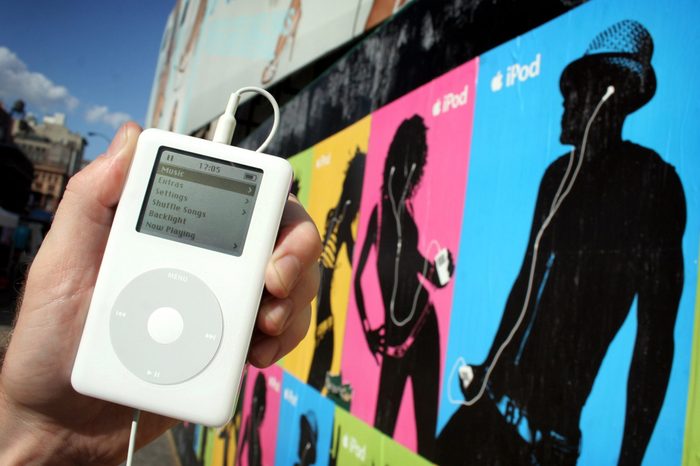 NEW YORK, AMERICA - 24 JUL 2005 Apple ipod