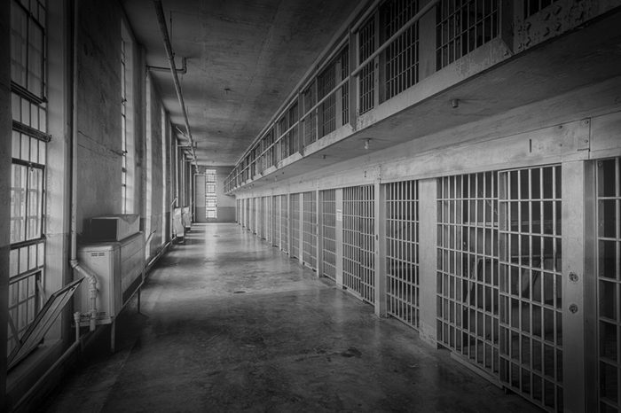 10 True Ghost Stories from the Most Haunted Places in the World