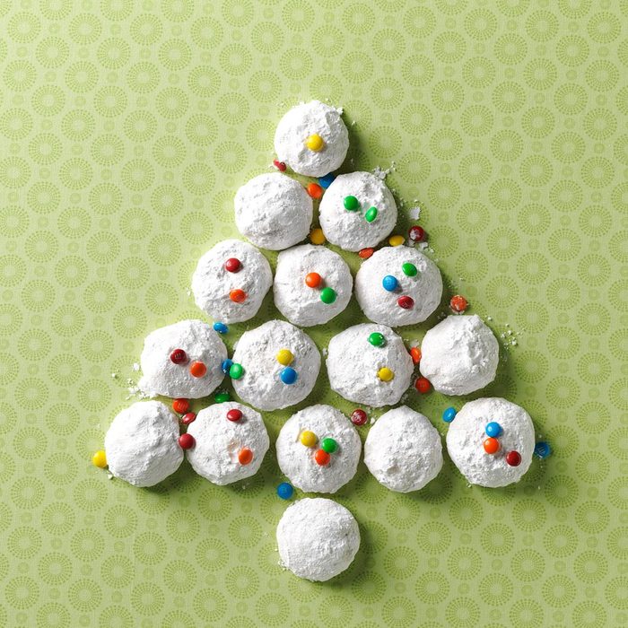 Hawaii: Ginger-Macadamia Nut Snowballs