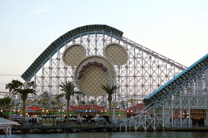 DISNEYS CALIFORNIA ADVENTURE THEME PARK, DISNEYLAND, CALIFORNIA, AMERICA - 2001