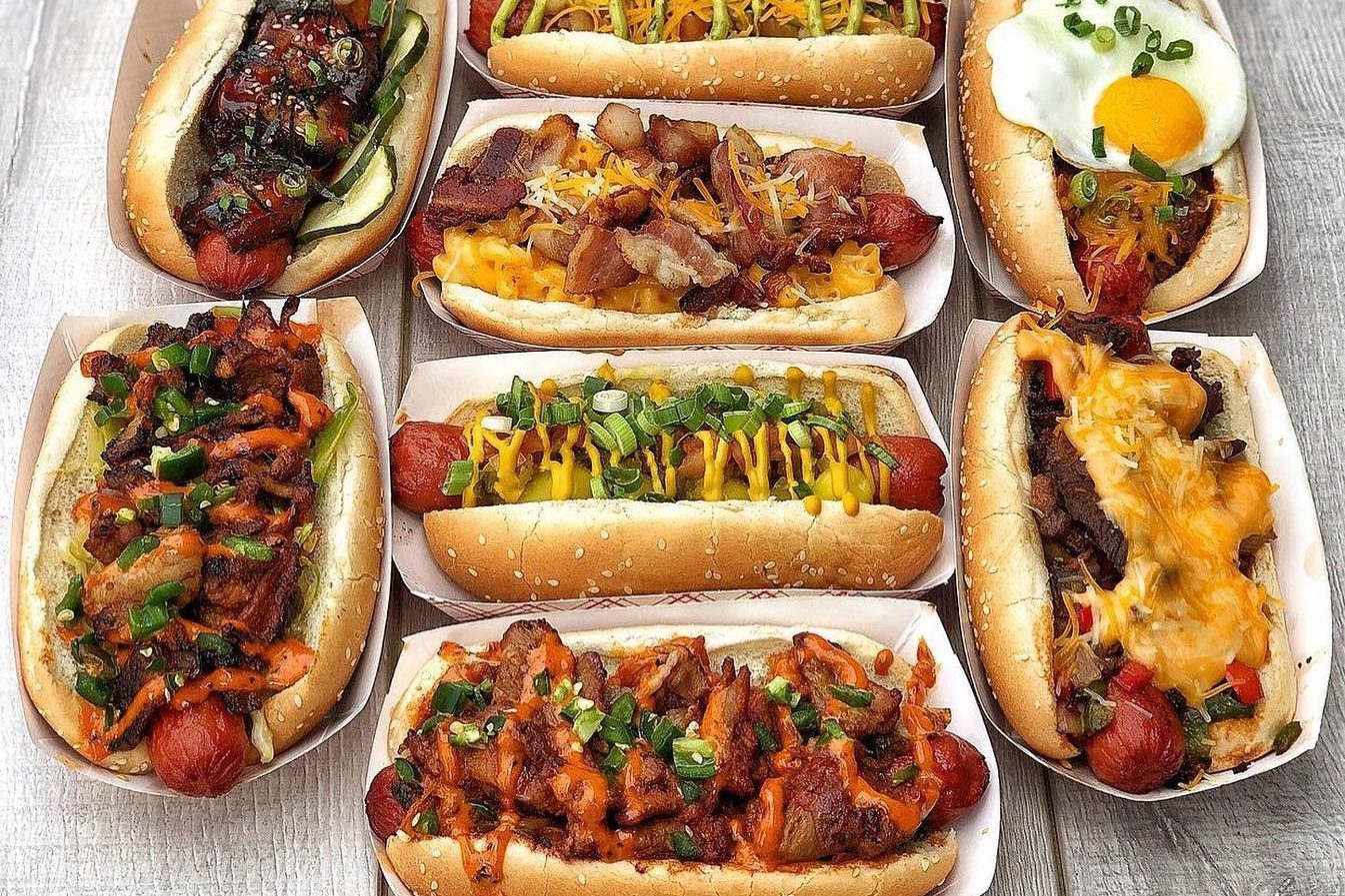 buldogis hot dogs