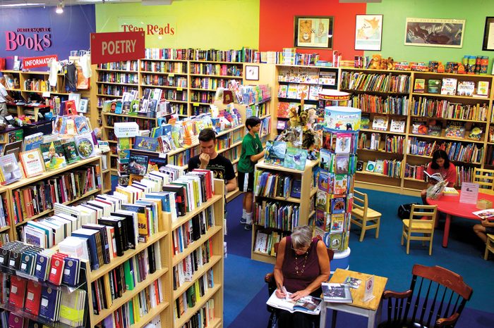 porter square bookstore