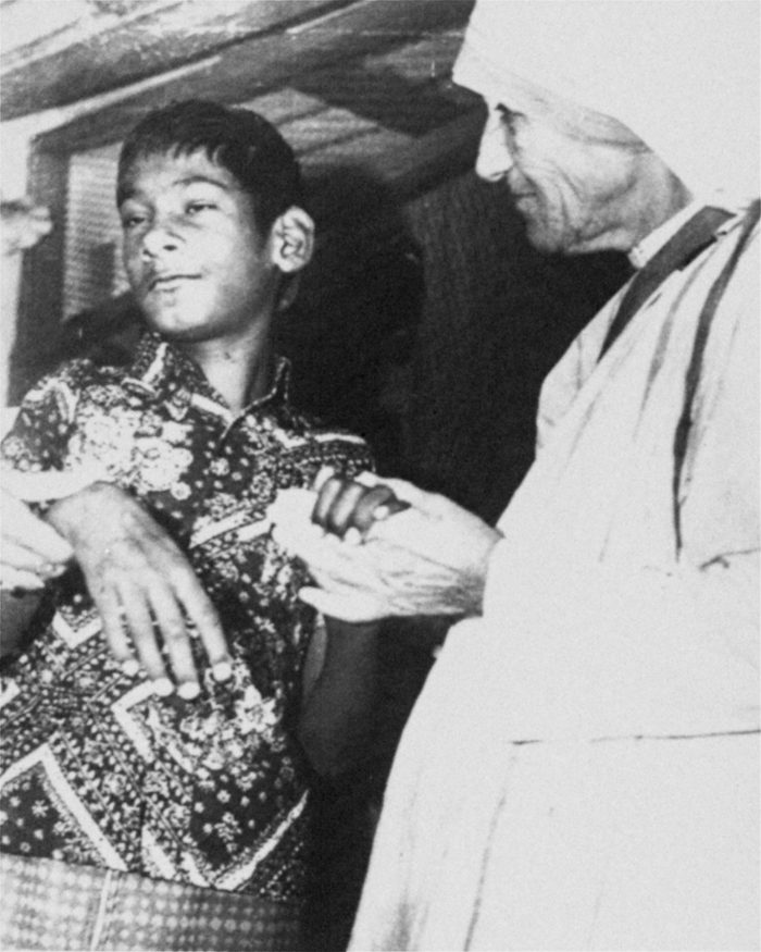MOTHER TERESA VISITS RAMU, NEW DELHI, India