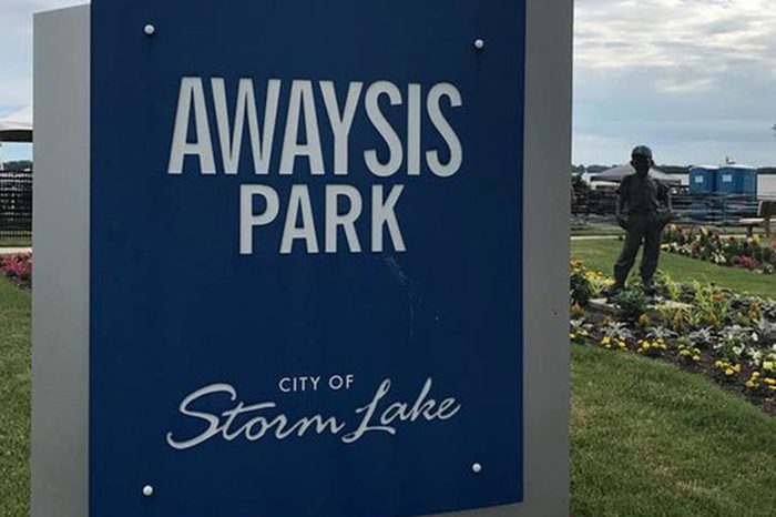 park-s-welcome-sign