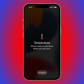 iPhone screen displays a temperature warning. Users are alerted that the device must cool down before use. Background is gradient red and blue.