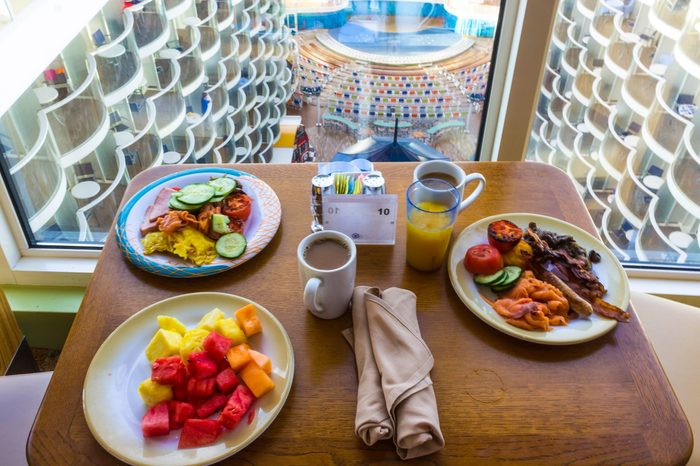food on cruise ship