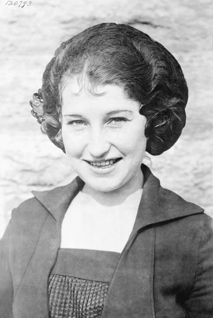 Miss Margaret Newburgh first woman to vote under the 19th ammendment