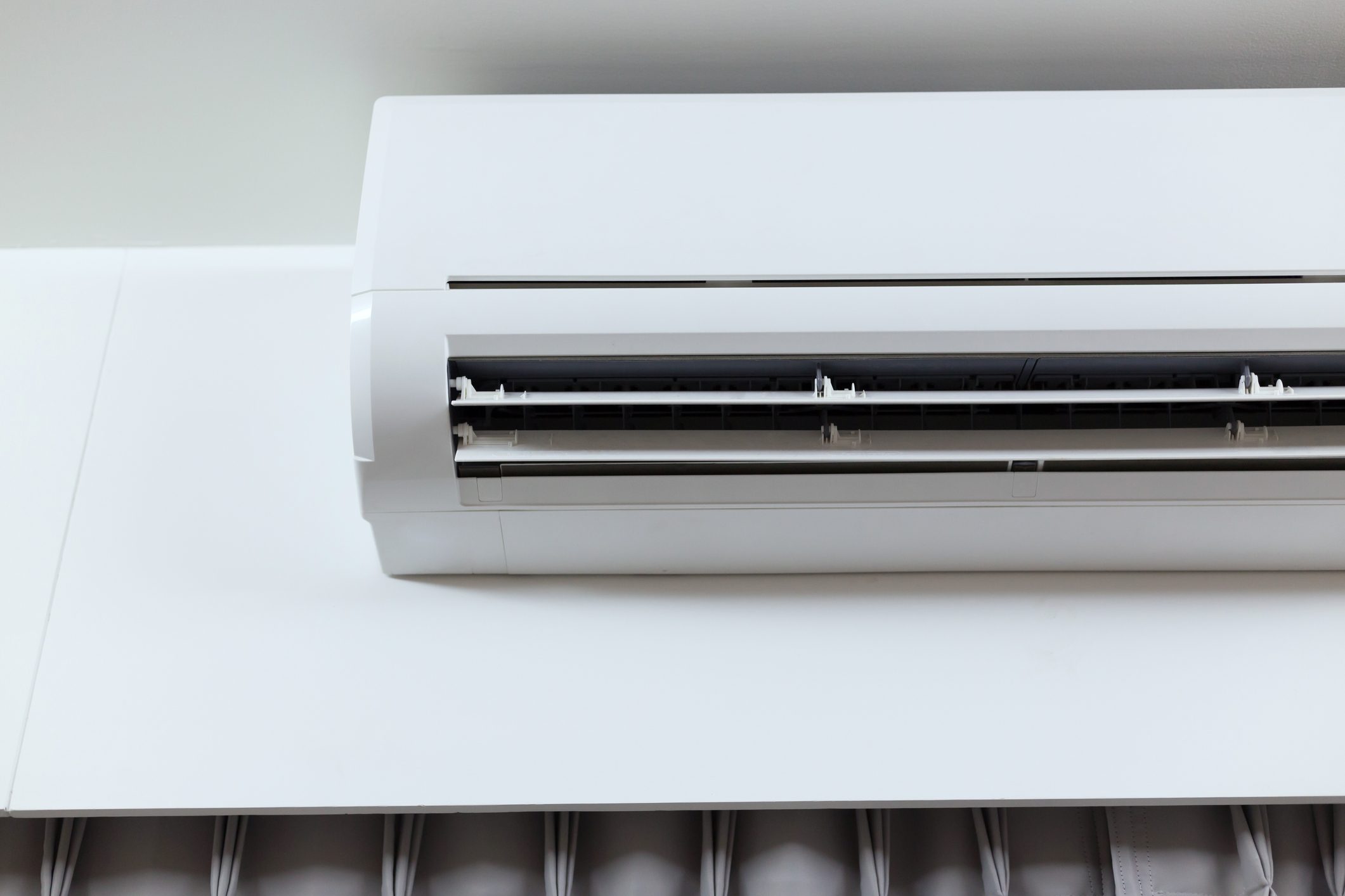 air conditioner cooling fresh system saving energy on white wall