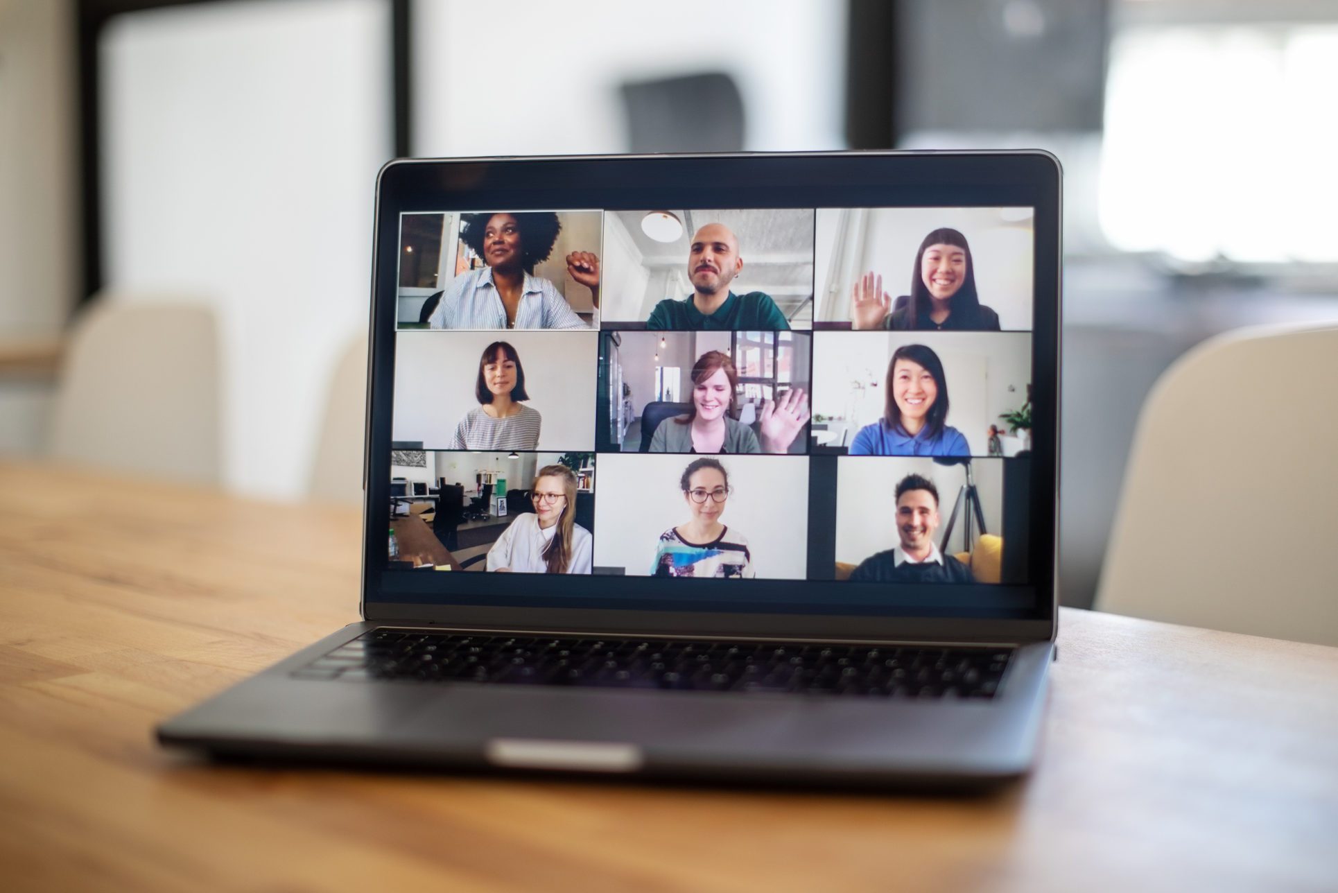 14 Zoom Etiquette Rules You Need to Follow