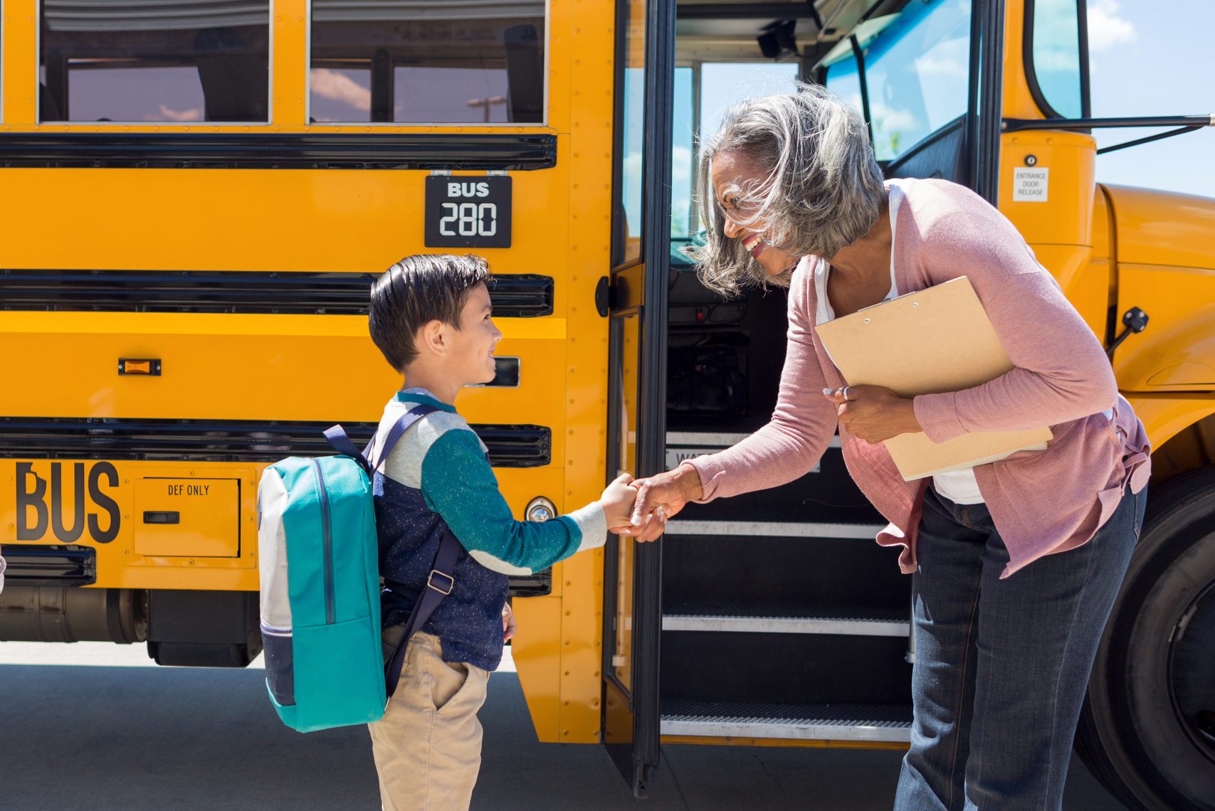 22 Forgotten Manners Every Parent Should Teach Their Child