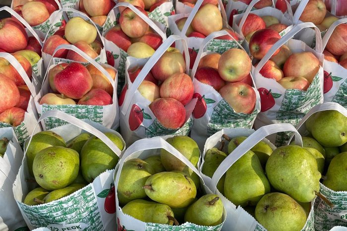 bags of apples and pears