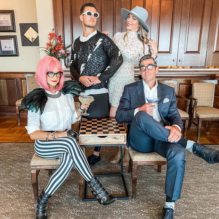 The Rose Family Halloween Costume Via Adrienneelliott Instagram