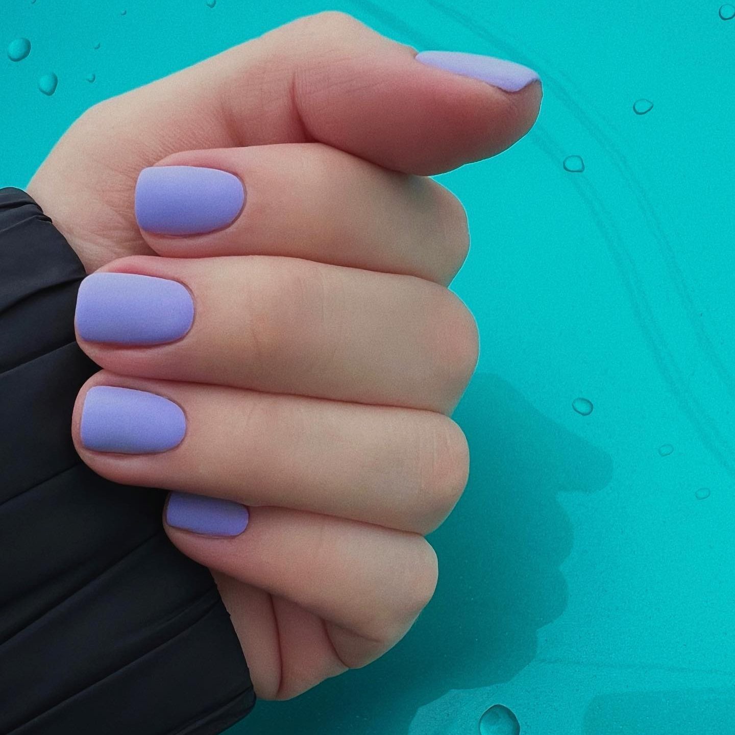 Very Peri Mani