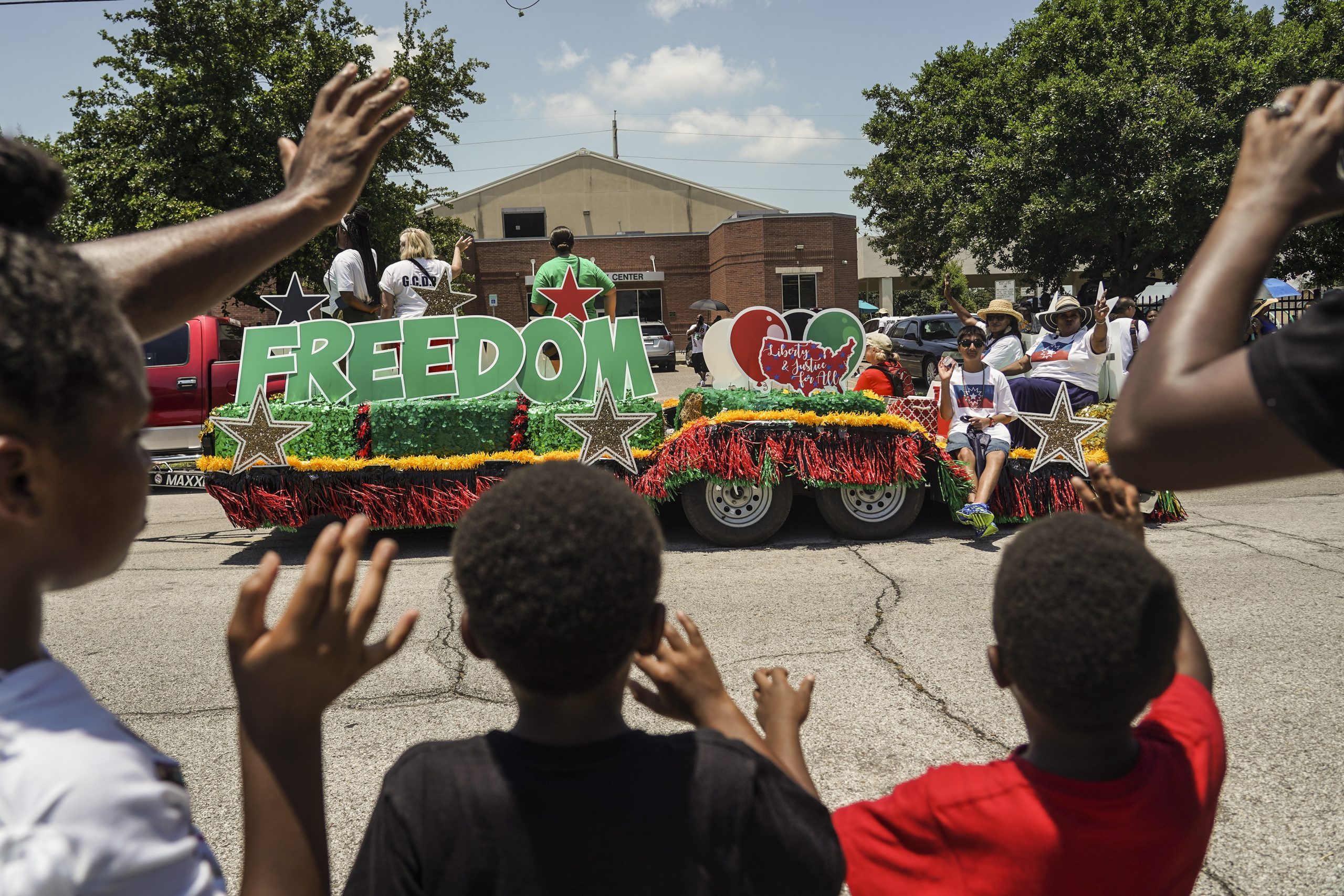 10 Ways to Celebrate and Commemorate Juneteenth in 2025