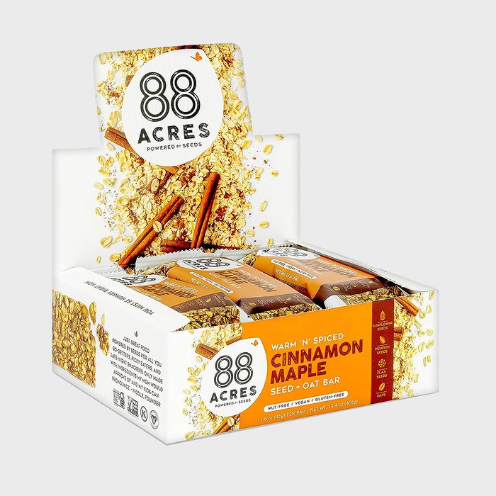 Box displaying cinnamon maple seed oat bars, branded 