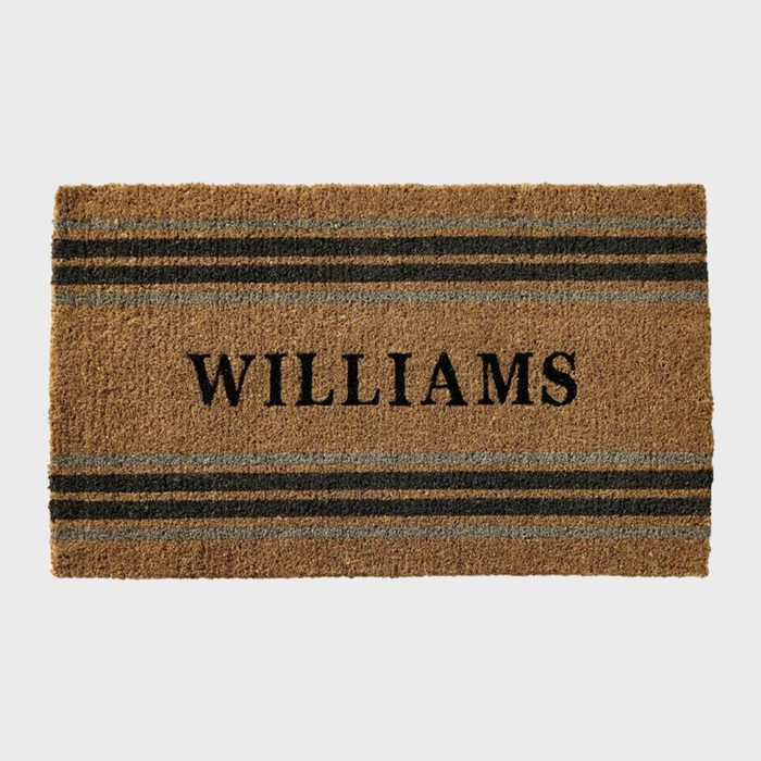 Doormat features 