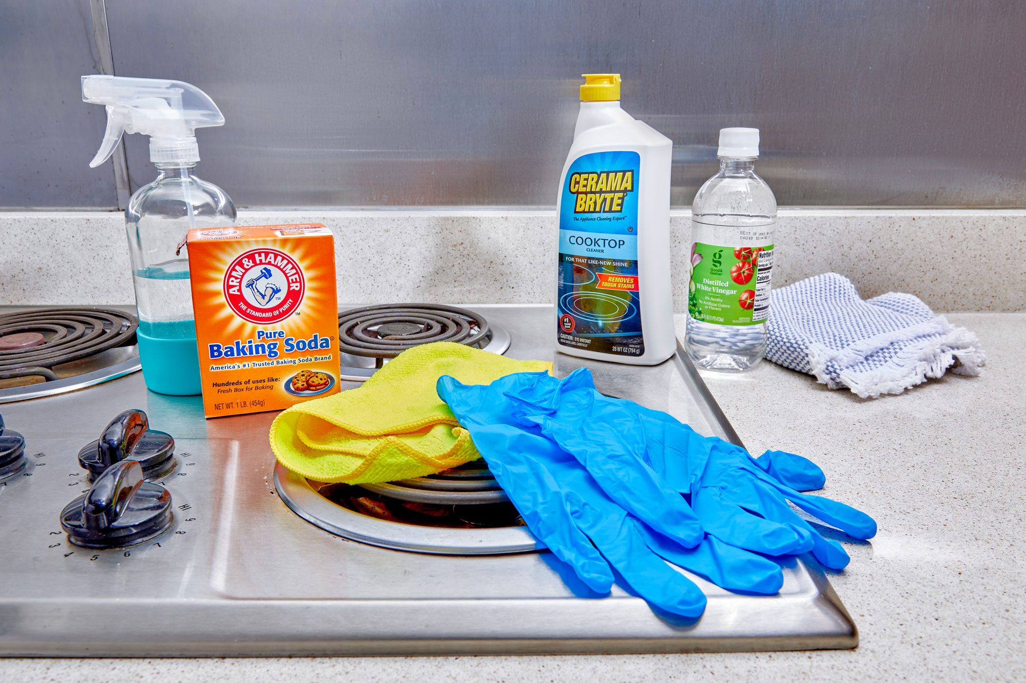 How to Clean an Electric Stovetop Quickly and Easily