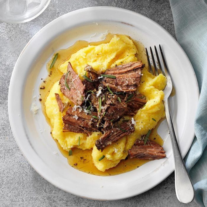 Rosemary Beef Roast Over Cheesy Polenta Exps Tohsoda21 238507 E12 11 2b 8