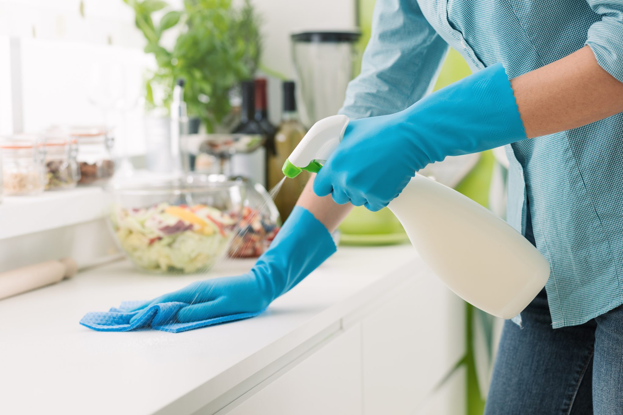 42 Cleaning Tips from People Who Always Have a Spotless Home
