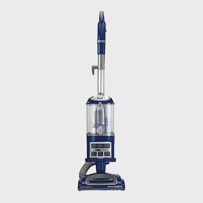 Shark Navigator Liftaway Deluxe