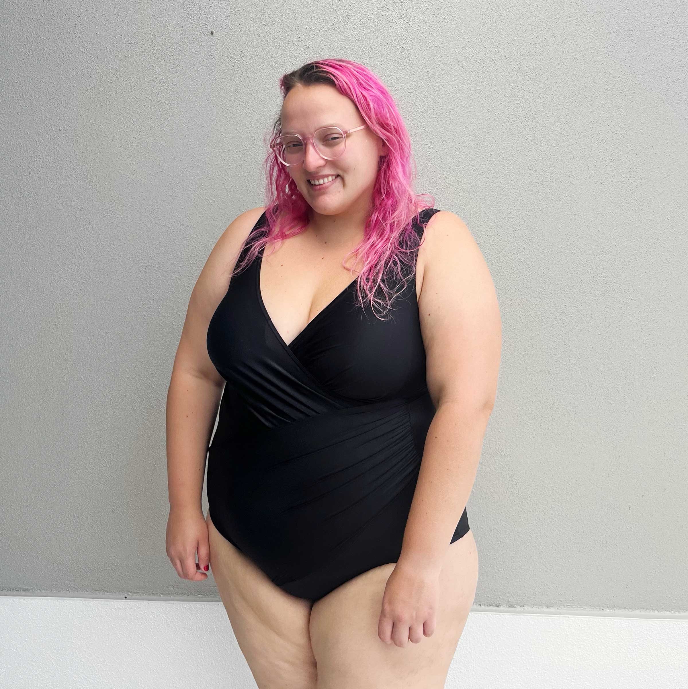Miraclesuit Review: I Tried the Tummy-Control Swimsuit RD Readers Love