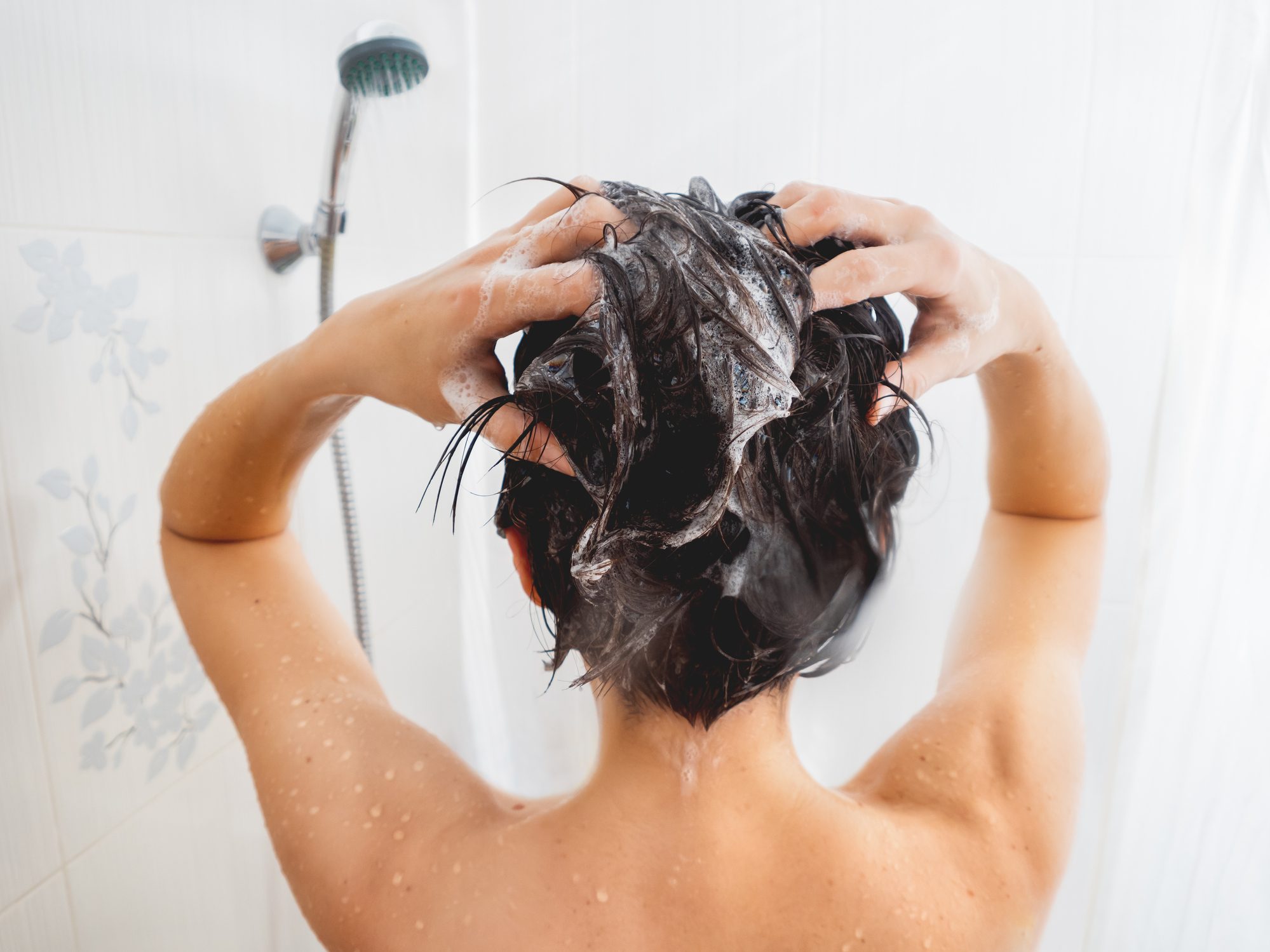 Here’s What Will Happen If You Use Expired Shampoo