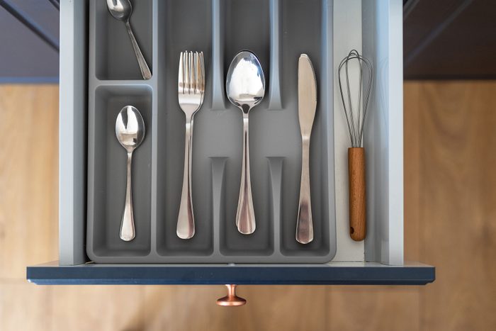 silverware tray