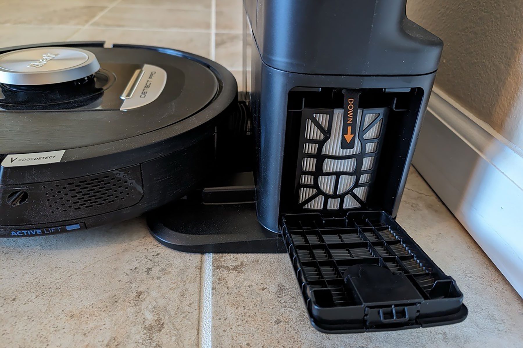Shark Robot Vacuum Filter openend