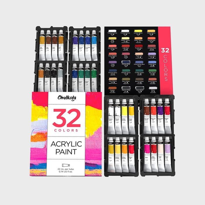 Paint tubes display colors in organized trays; packaging shows 