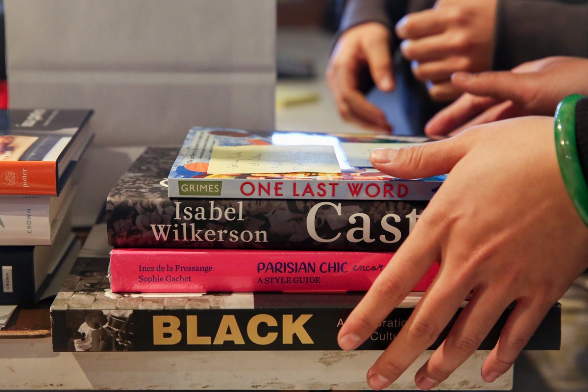 Do Hardcover Books Come Out Before Paperbacks 