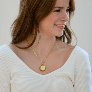 Get Flare Floral Necklace Ecommerce