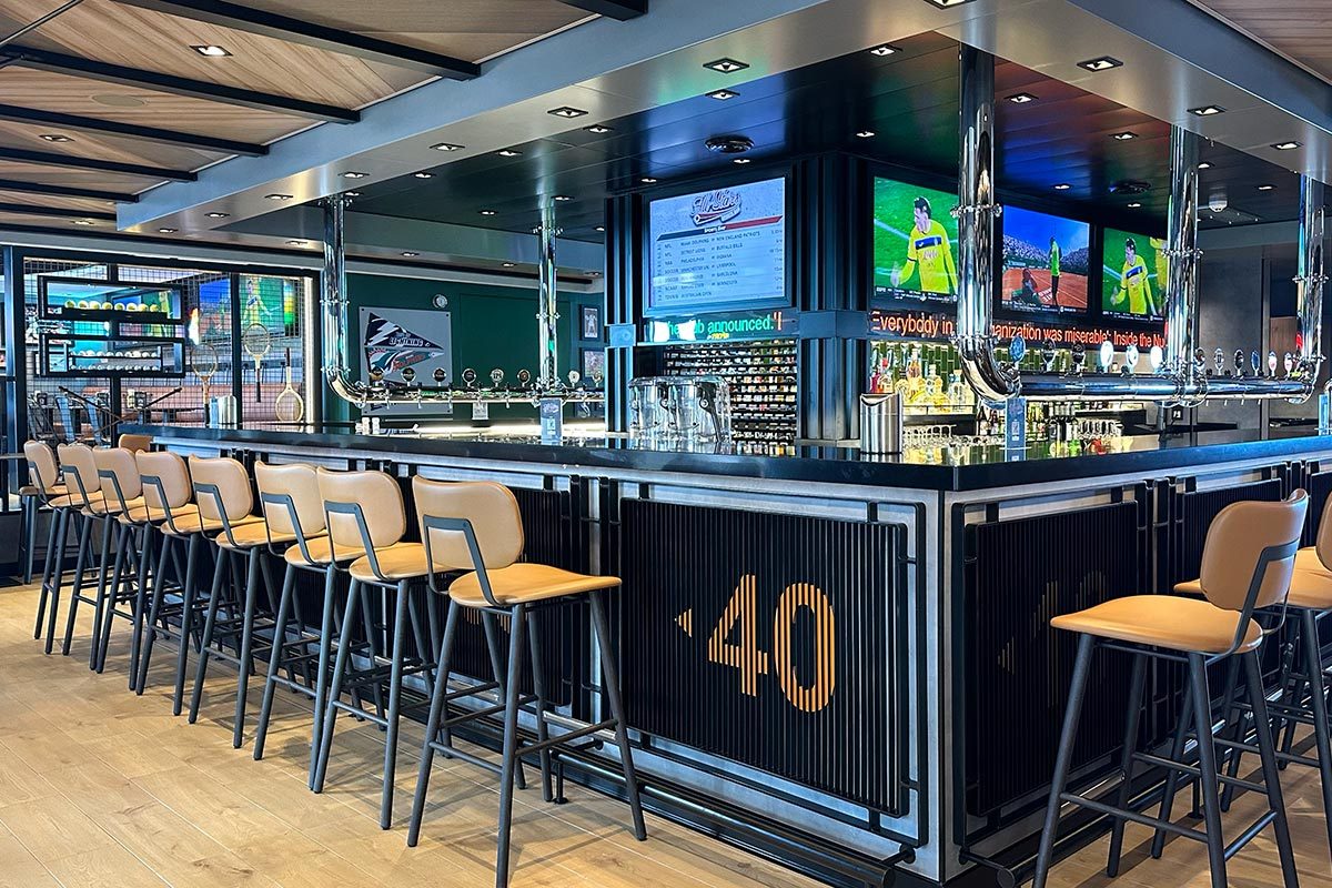 Bar in a cruise ship 