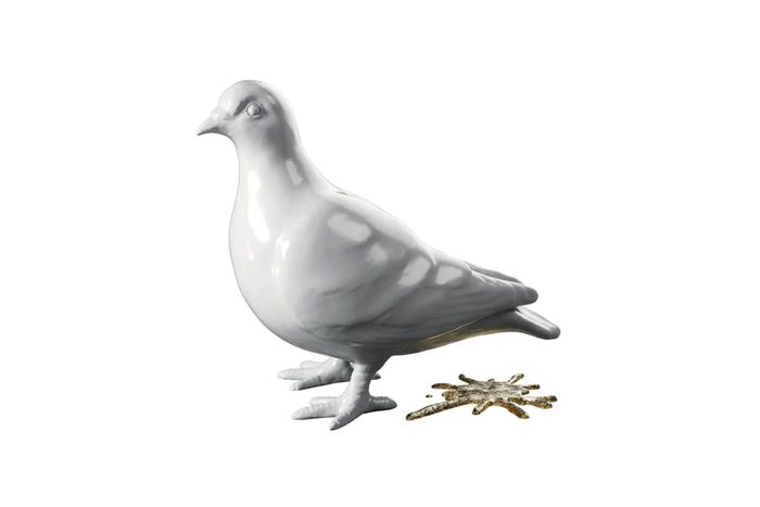 London Museum's new logo featuring a white clay pigeon and splatter mark from its poo.